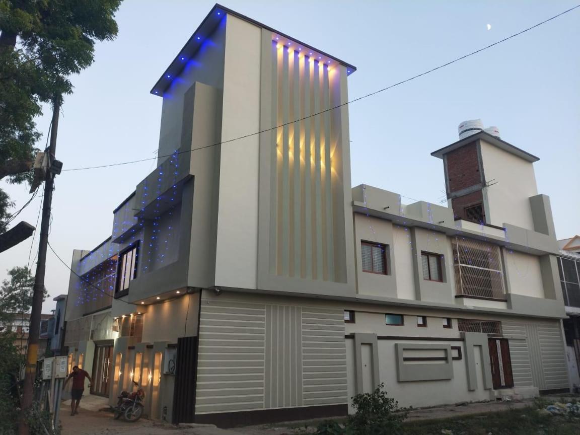 Siyaram Kunj Hotel Ayodhya Exterior foto